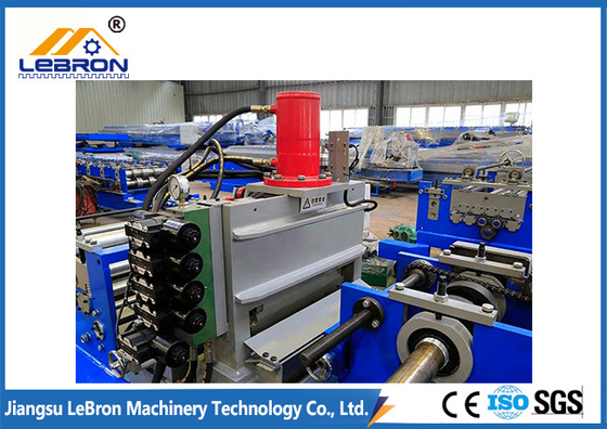Fully Automatic CZ Purlin Roll Forming Machine 10 Ton Heavy Durbale High Capacity